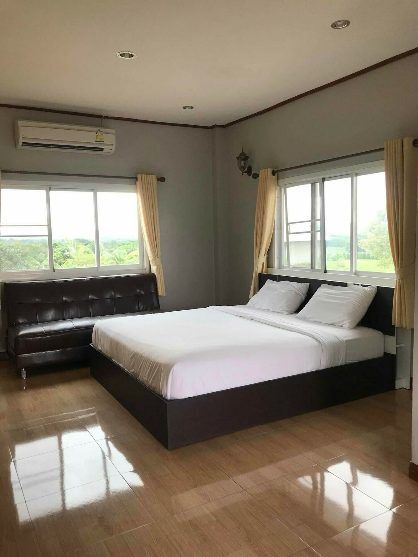 OYO 748 Pada Homestay Mu Si Exterior foto